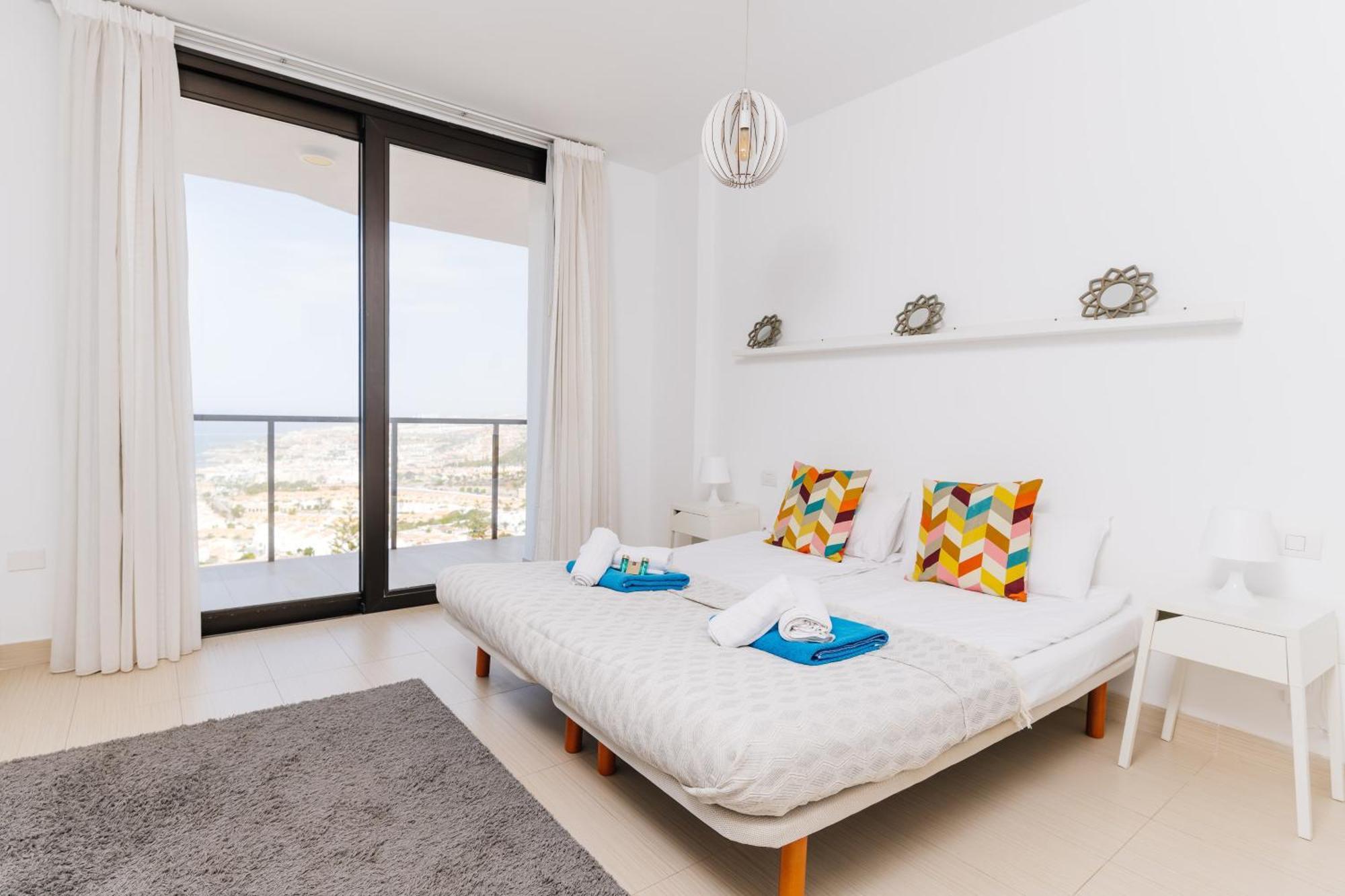 Sunset White Villa - Ocean View, Jakuzzi, Heated Pool, Air-Conditioning, Grill 플라야데라스아메리카스 외부 사진