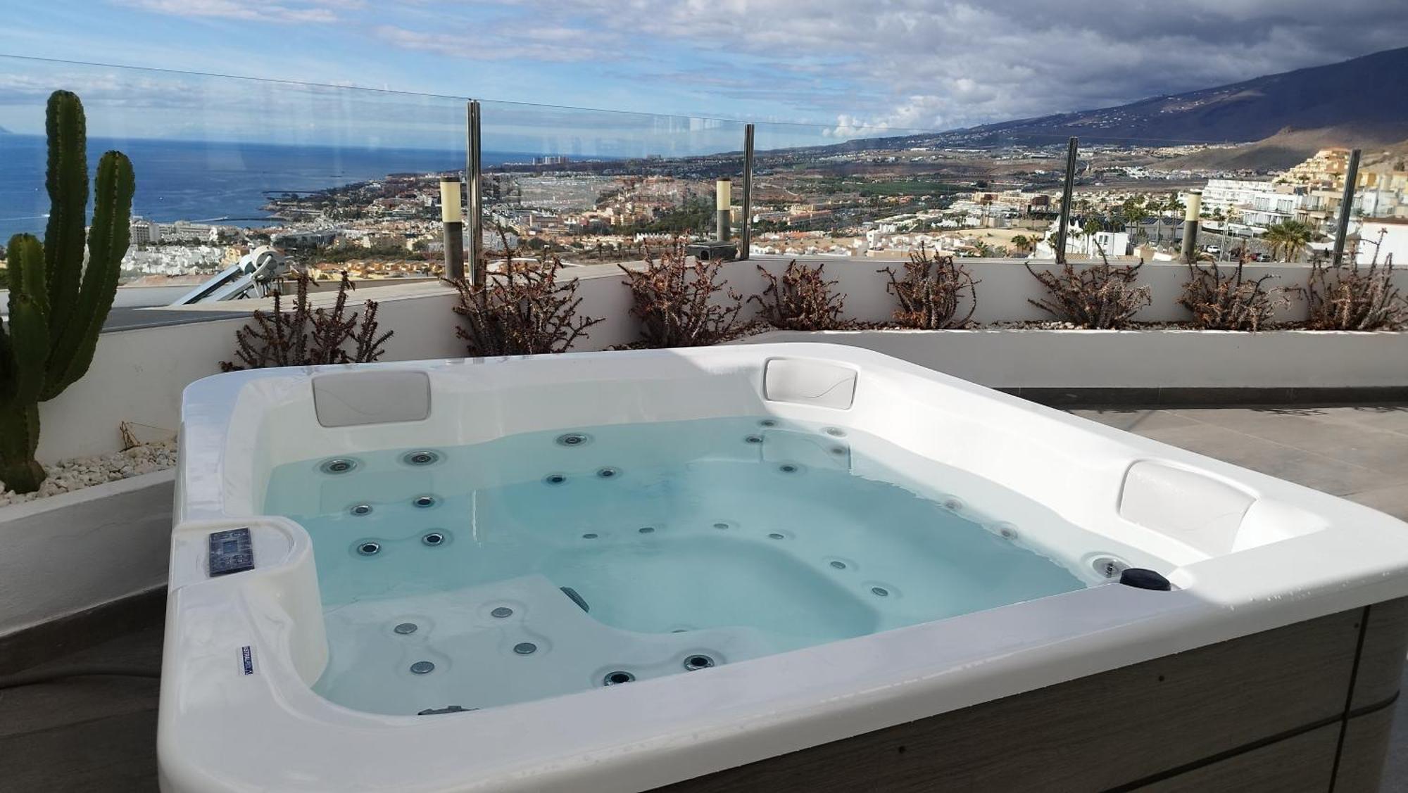 Sunset White Villa - Ocean View, Jakuzzi, Heated Pool, Air-Conditioning, Grill 플라야데라스아메리카스 외부 사진